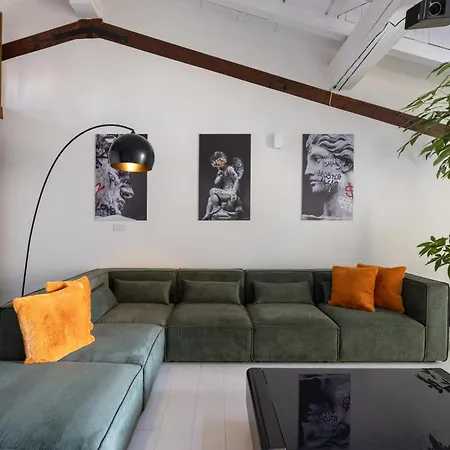 Apartment Industrial Loft - Garage-netflix-wifi *