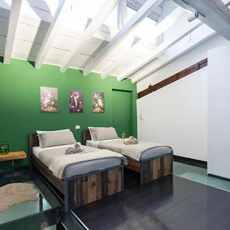 Industrial Loft - Garage-netflix-wifi *