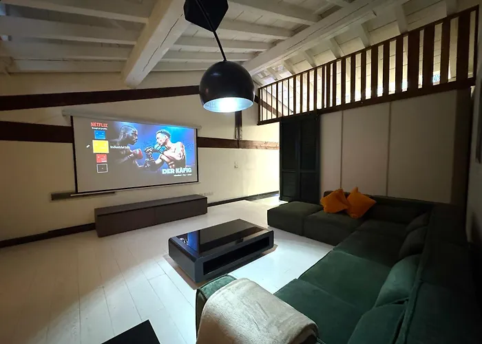 Appartamento Industrial Loft - Garage-netflix-wifi *