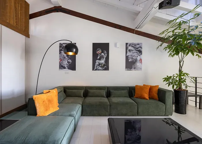 Appartamento Industrial Loft - Garage-netflix-wifi *